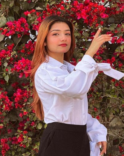 LAILA ESCORTS KOLKATA